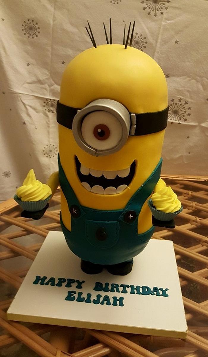 Minion with Cupcakes