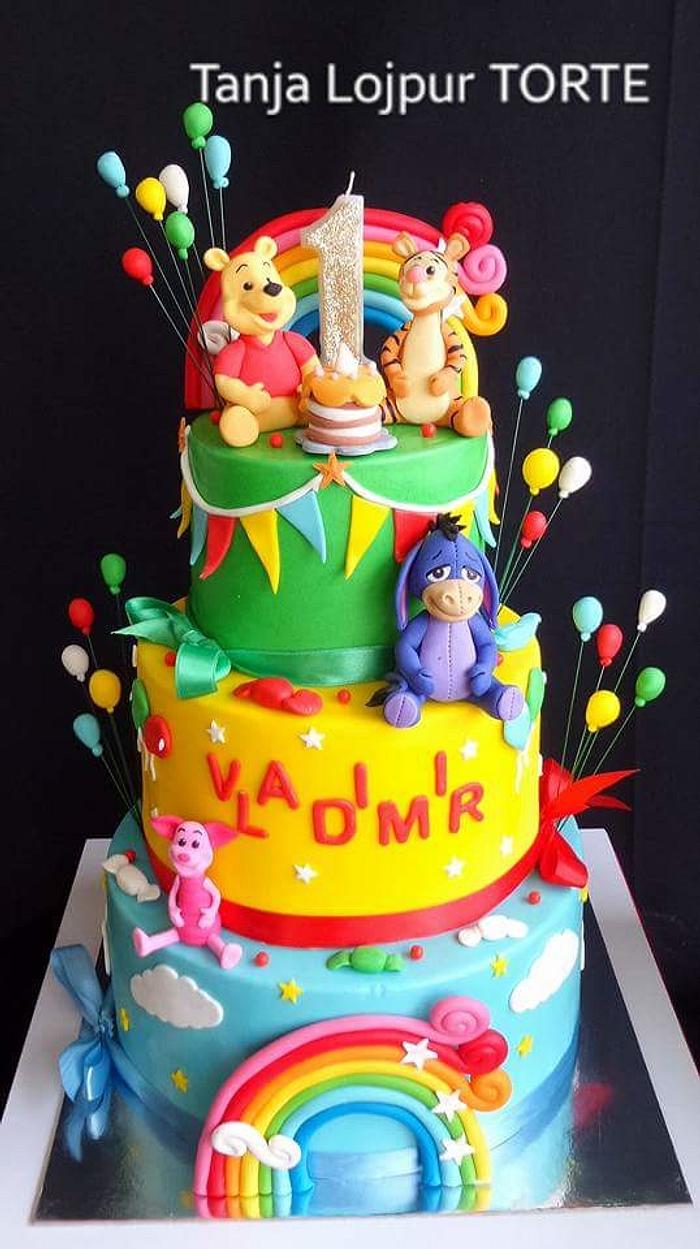 Winnie pooh cake