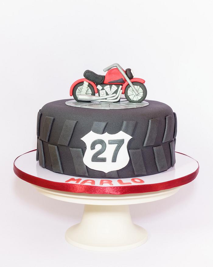 Motorcycle Cake & Cupcakes