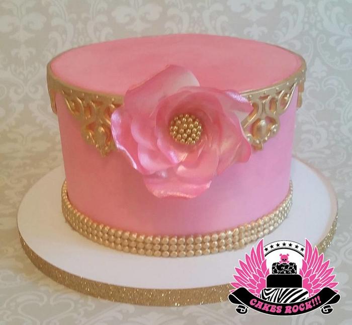 Pink & Gold 21st Birthday Cosmopolitan Cake