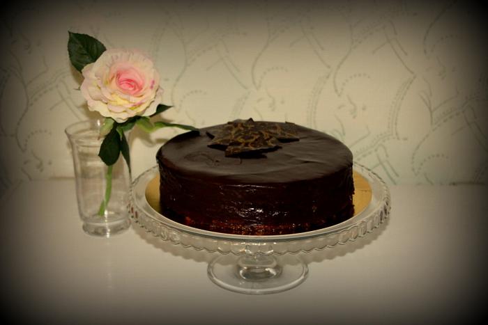 sacher gluten and lactose free