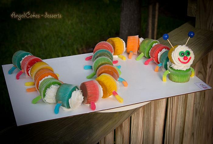 Rainbow Worm Cupcakes =)