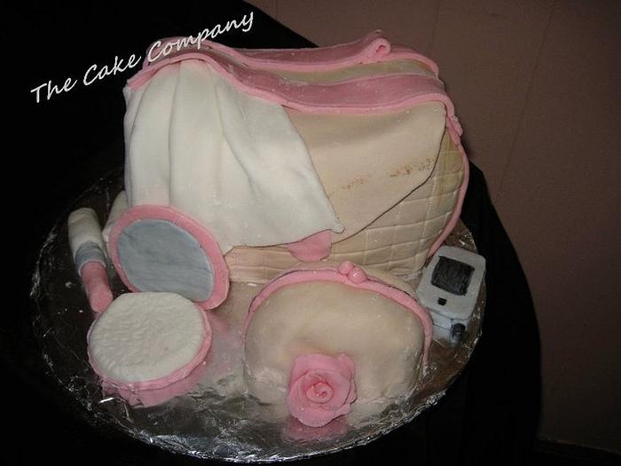 purse. cake