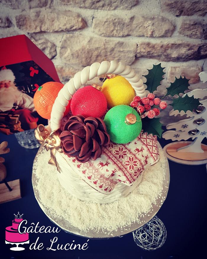 "Christmas basket"  cake