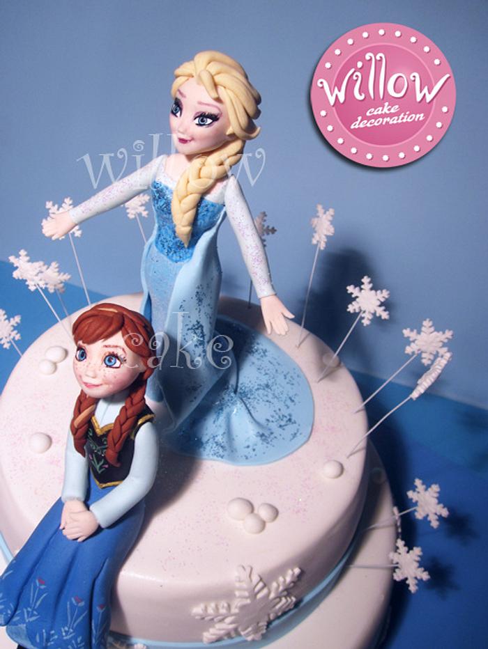 Elsa and Anna "Frozen" cake