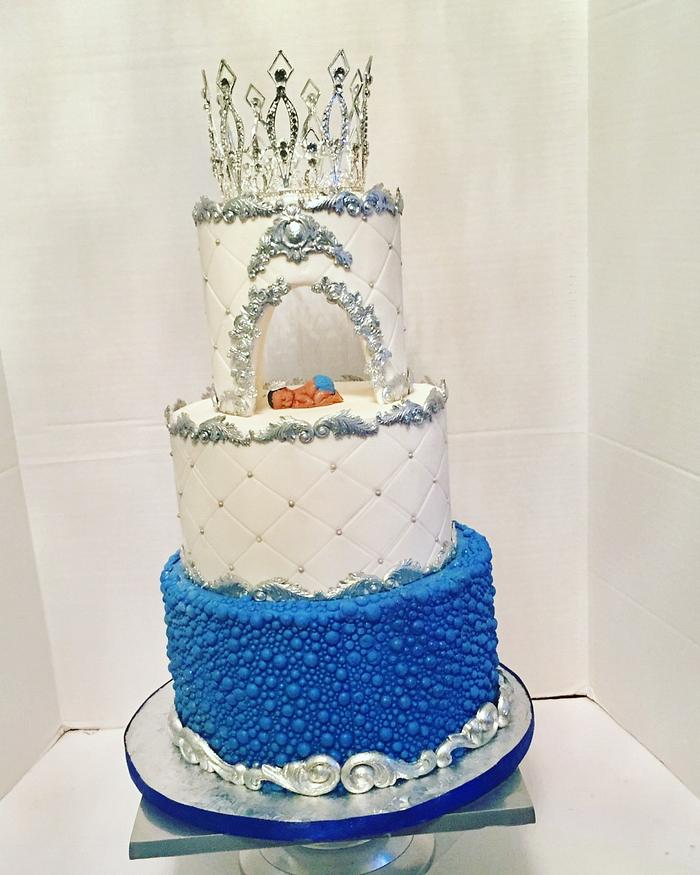 Royal baby shower cake