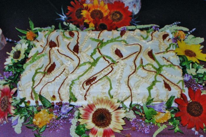 Buttercream cattail grooms cake