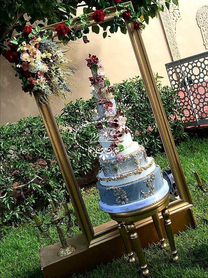 WEDDING CAKE 