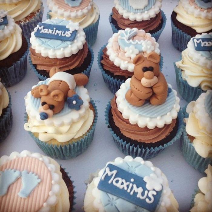Boys christening/naming day cupcakes