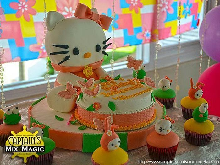 Hello Kitty 3D Cake