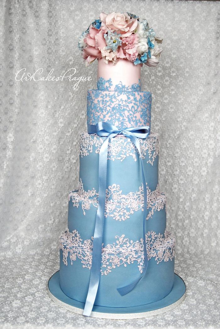 Rose Quartz & Serenity blue Wedding cake