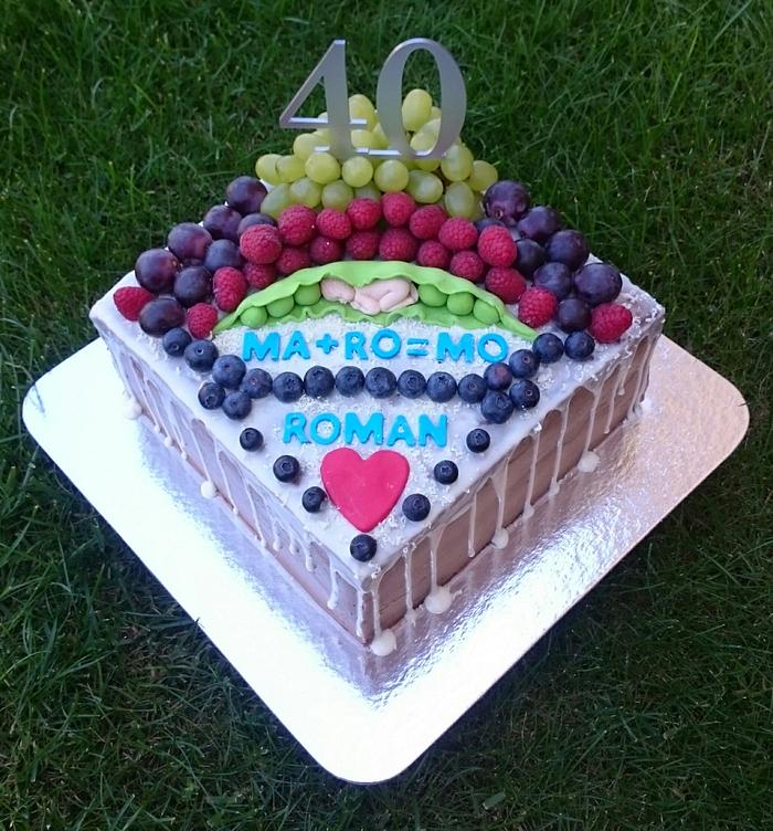 Birthday cake with fruits