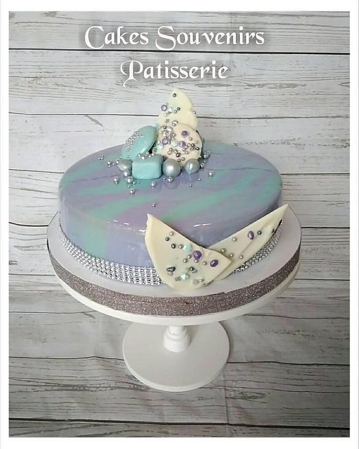 Cake Glitter Mirror - Decorated Cake by Claudia - CakesDecor