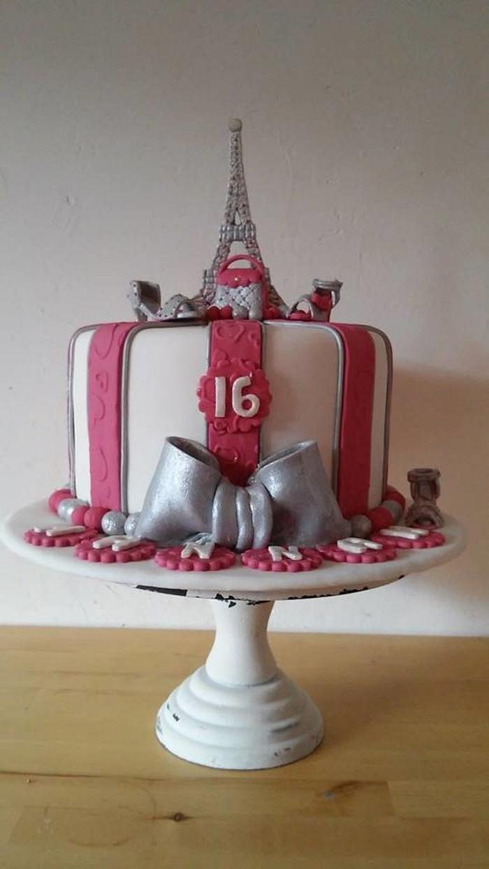 Sweet sixteen cake