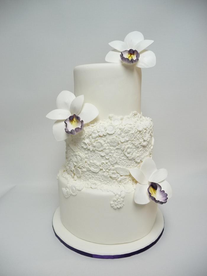 Bas relief White wedding cake