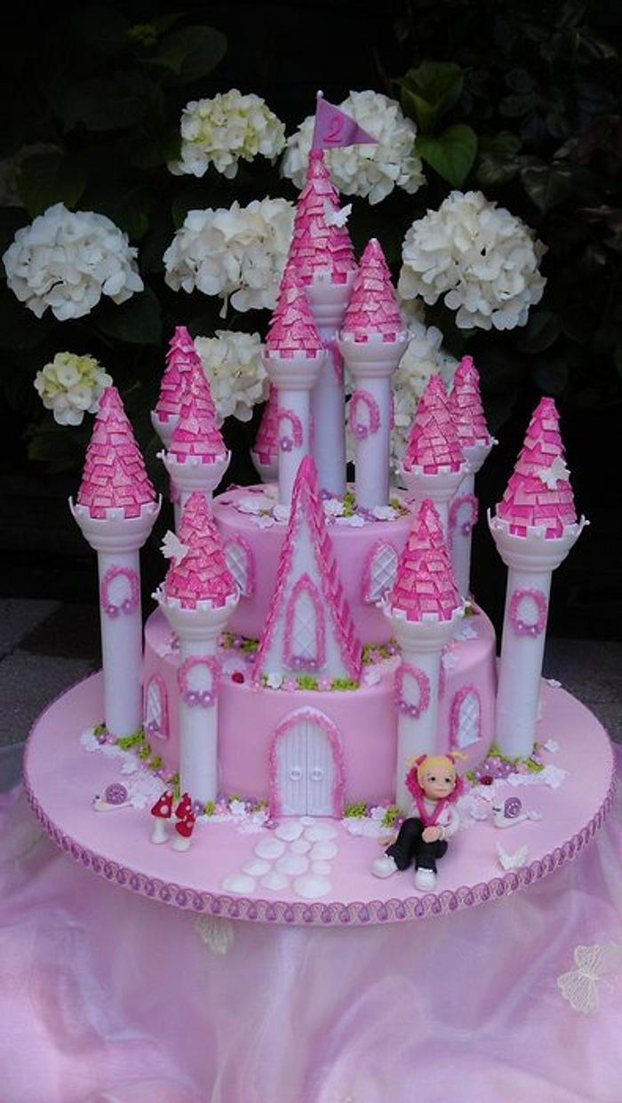 A castle cake