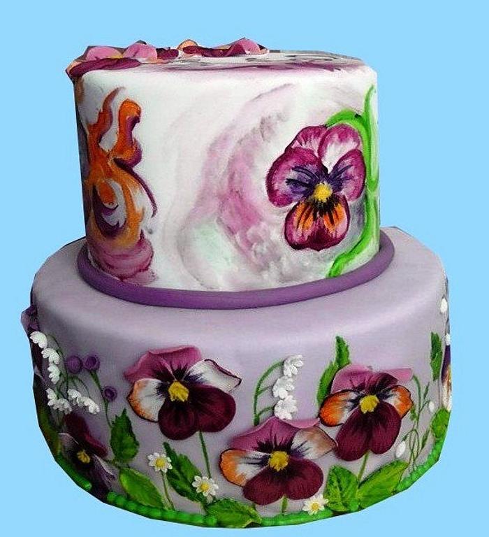 Cake with pansies