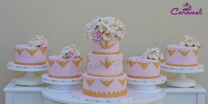 Gold and Pink Love Cakes