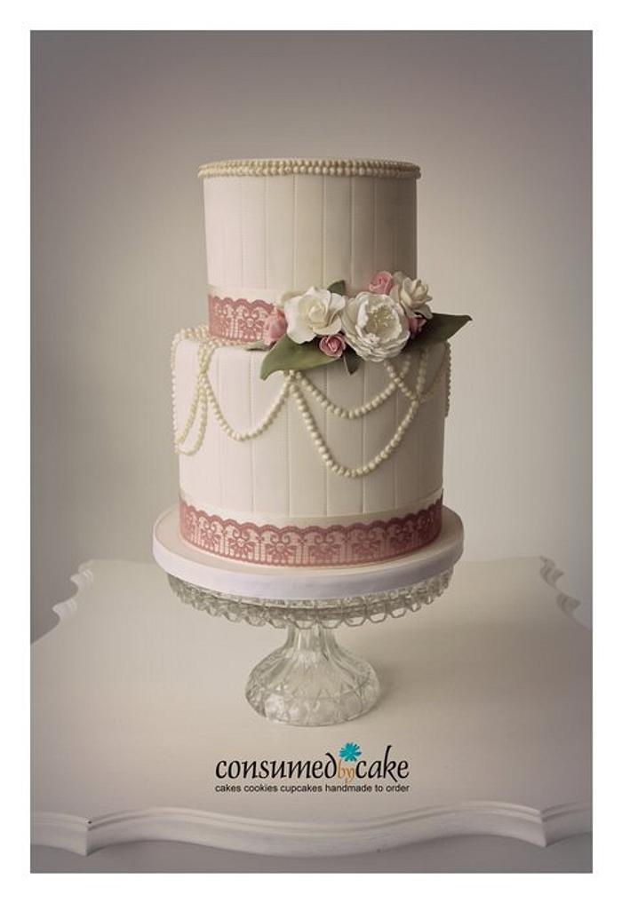 Vintage Pearls Wedding Cake