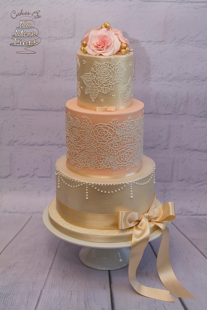 "Peaches and Cream" wedding cake 