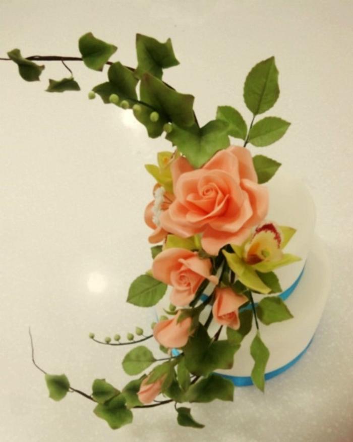 beautiful rose cake