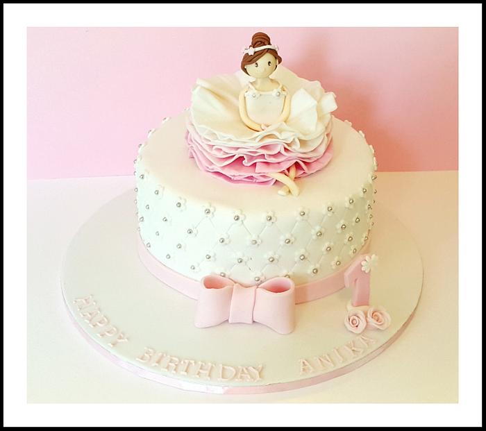 little ballerina cake 