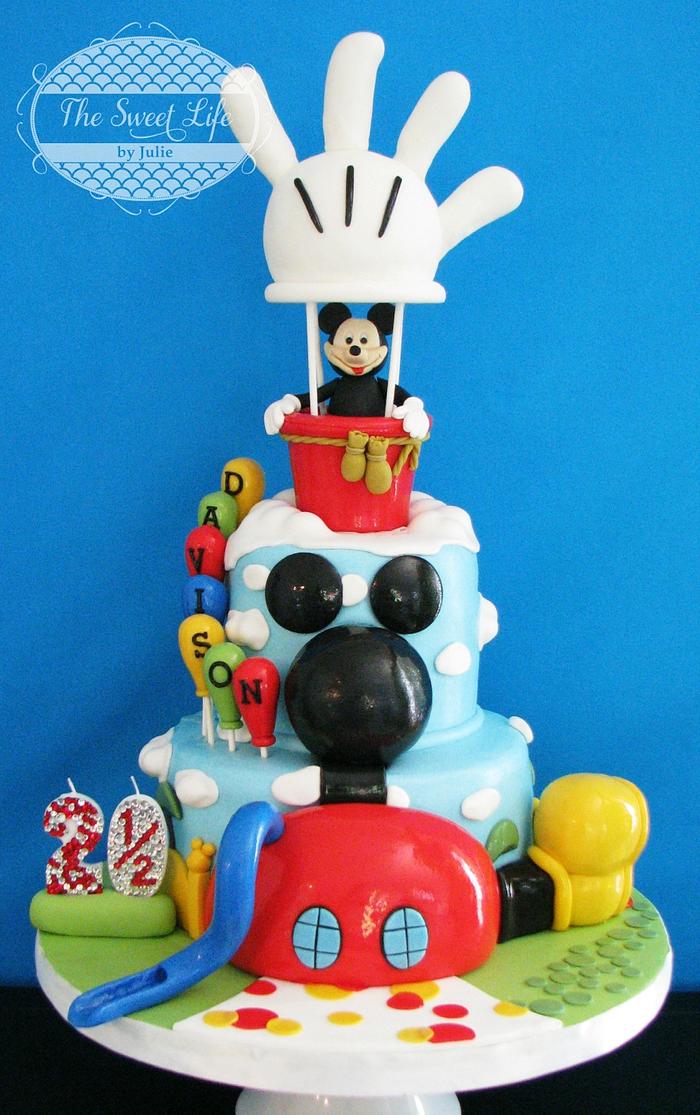 Mickey Mouse Clubhouse cake
