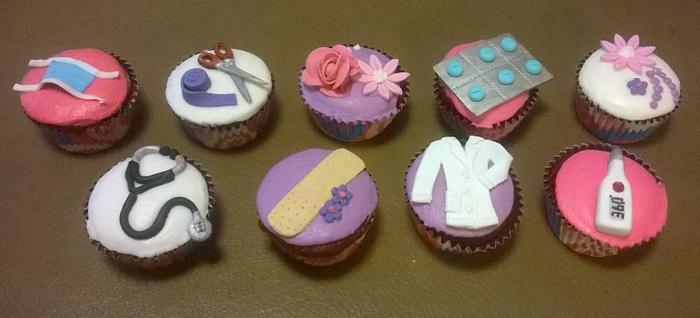 Doctor cupcakes