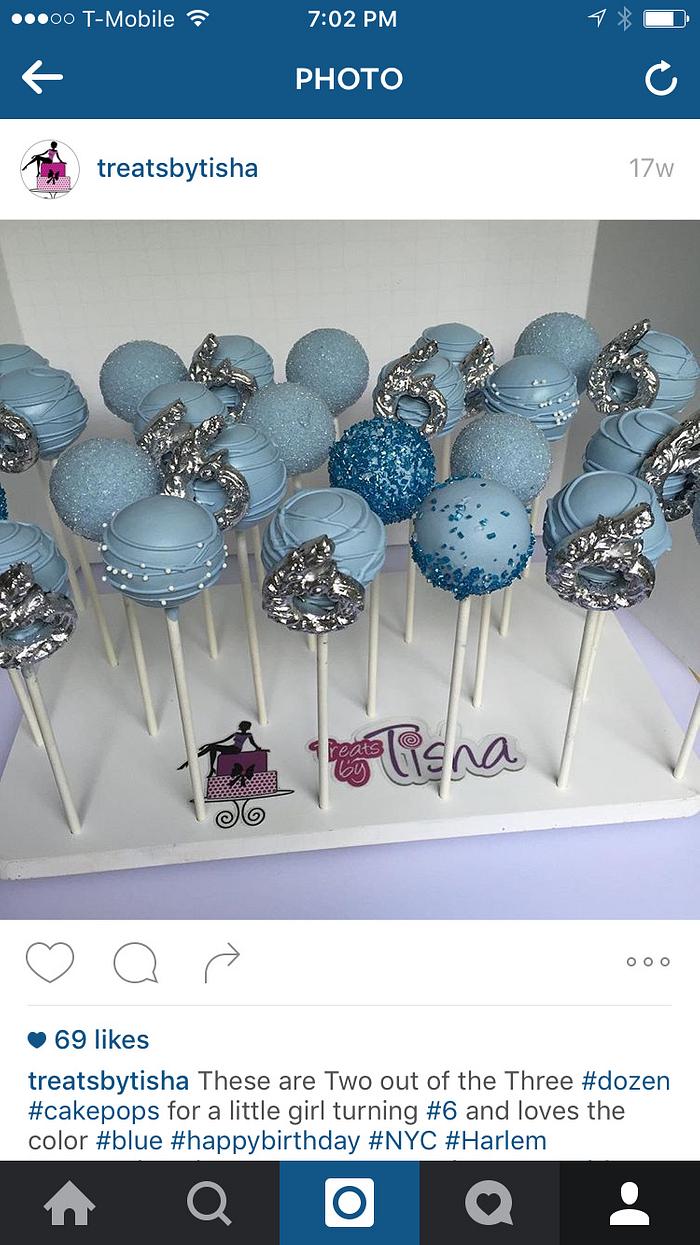Silver and blue cakepops