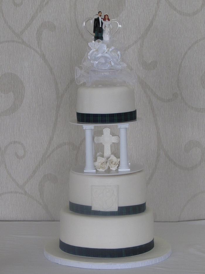 Scottish Love wedding cake