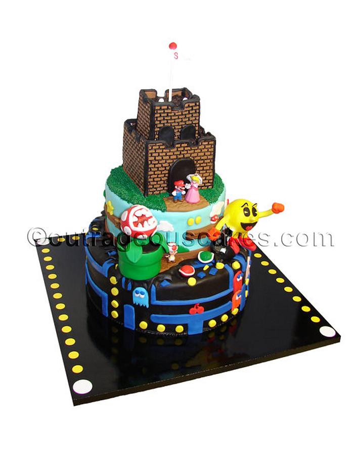 Mario and pac-man cake