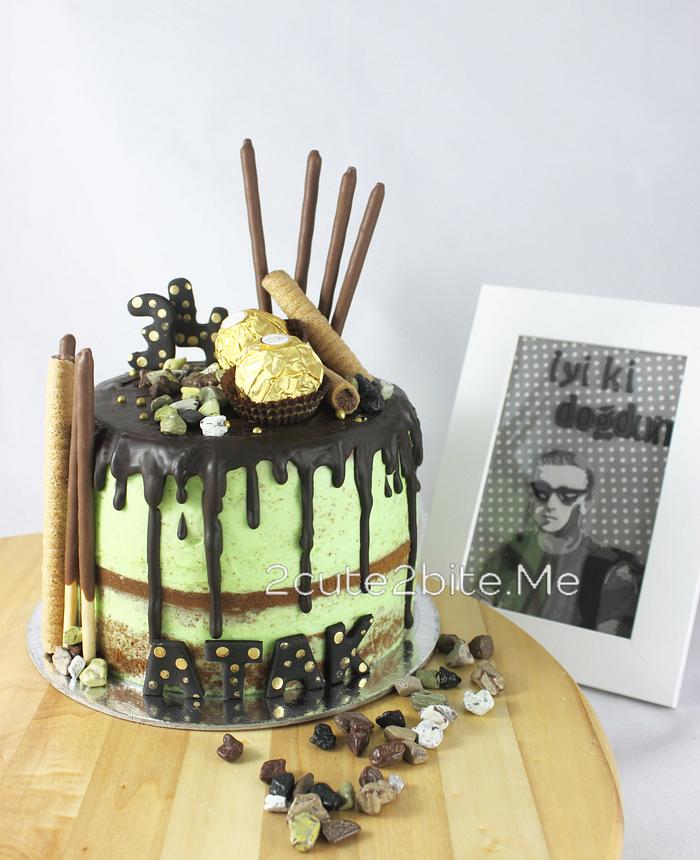Naked Cake2 and edible art in frame