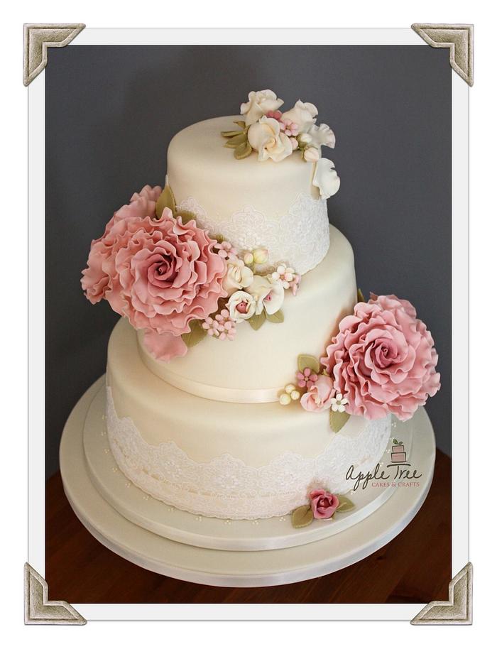 Summer Blooms Wedding Cake