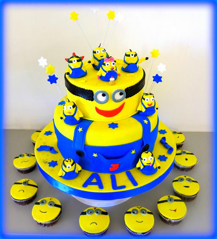 Minion cake&cupcakes