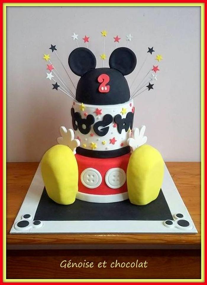 Mickey mousse cake