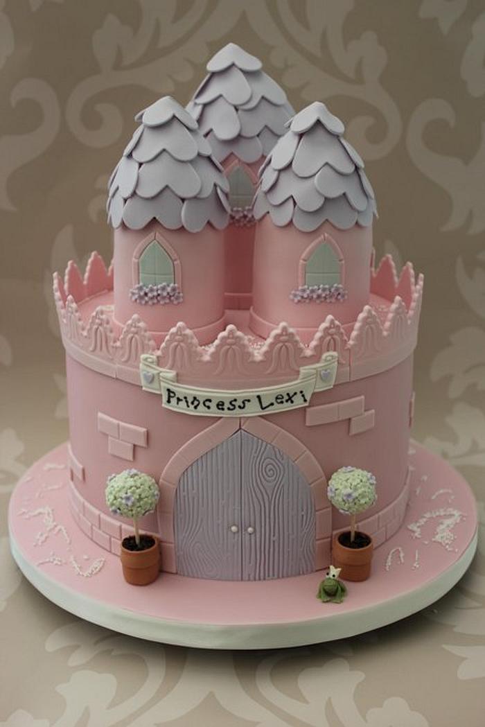 Princess Castle Cake.