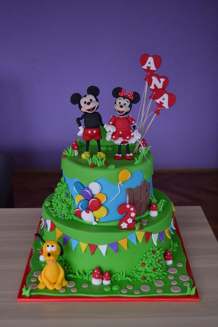 Mickey and Minnie cake