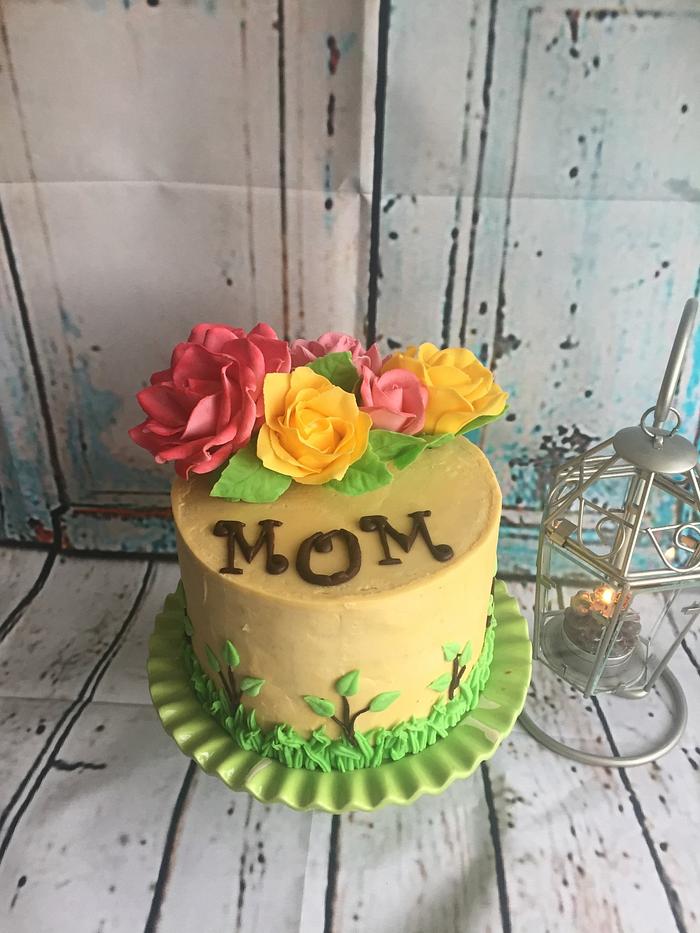 Mother`s day cake
