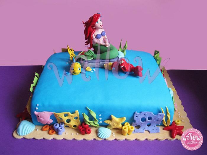 Ariel little mermaid cake