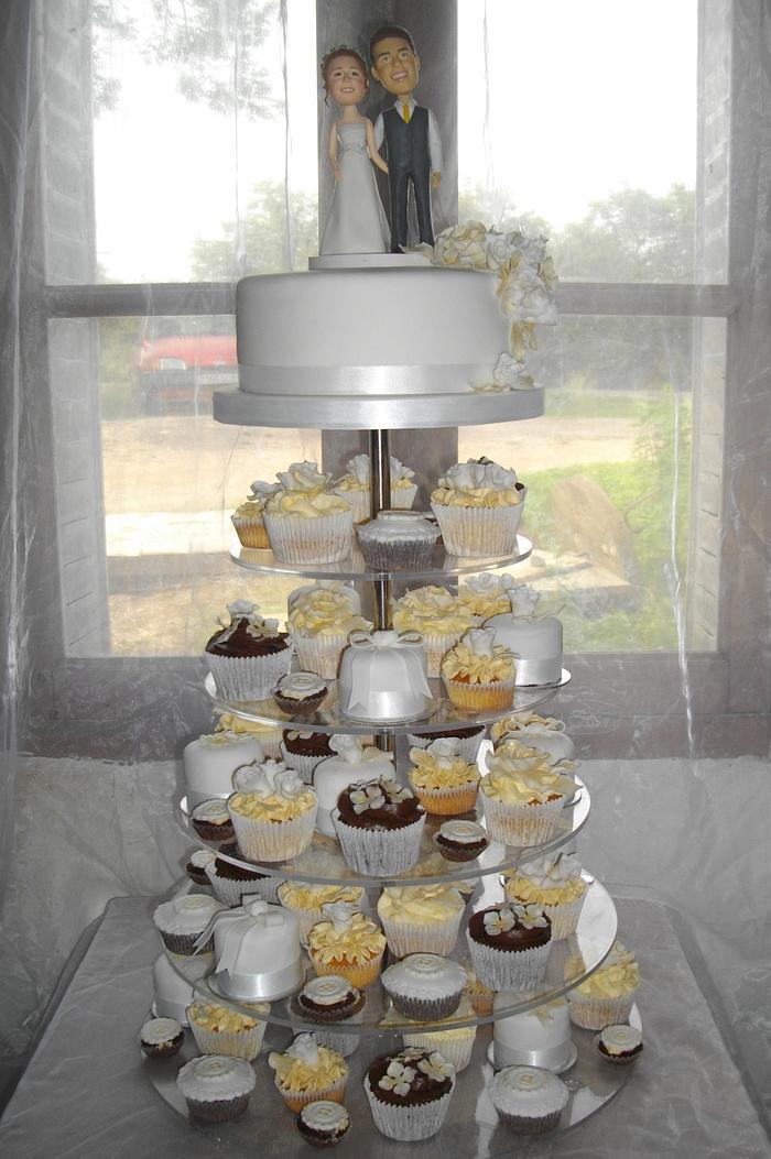 Vintage style cake and cupcake tower.
