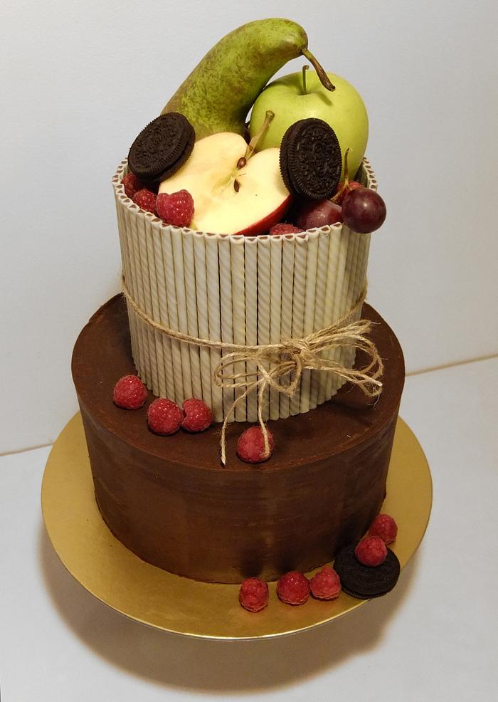 Simple chocolate cake with fruits.