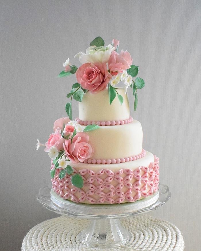 Wedding cake with puff decoration