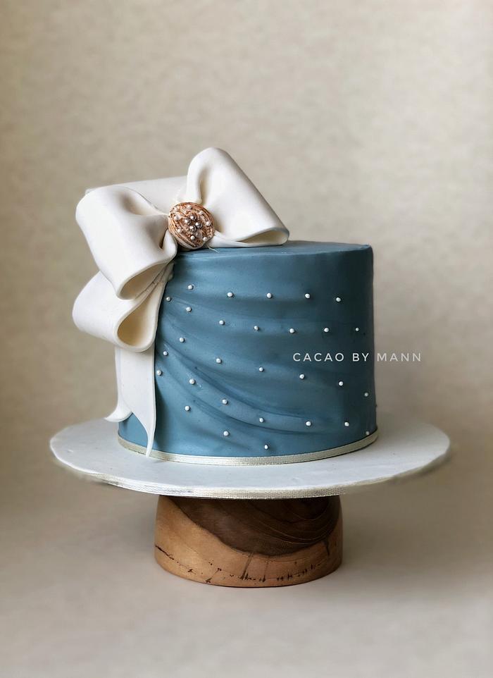 The Bow Cake