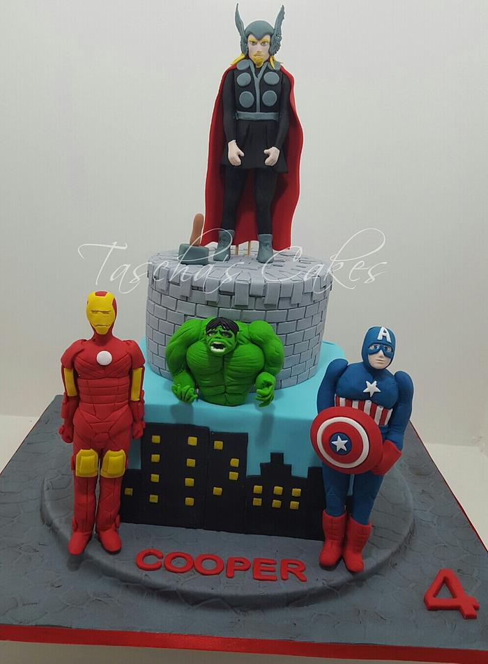 Avenger cake 