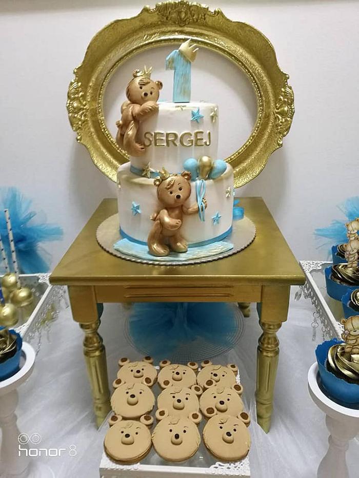 Boy bears cake