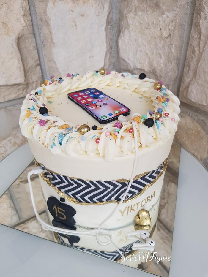 Fault line iphone cake