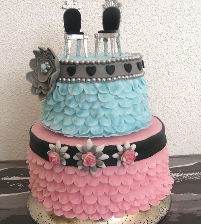3 cakes, some accesories...lots of possibilities (part 4)