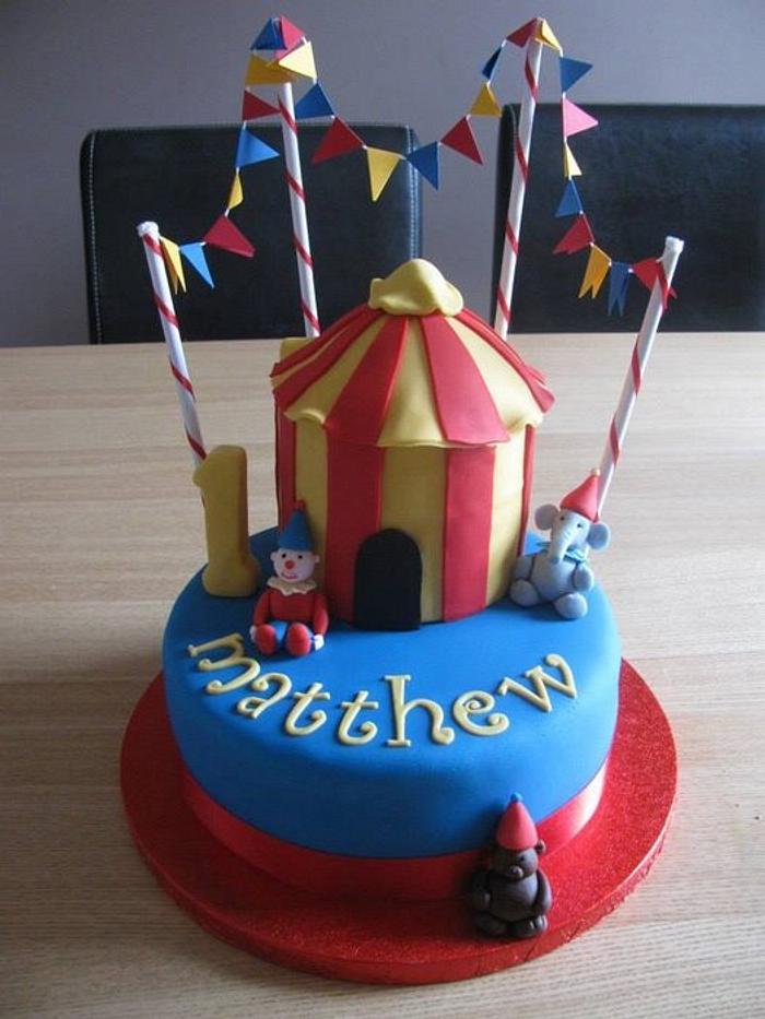 1st birthday circus cake