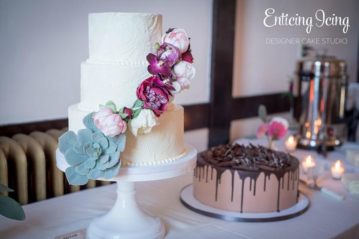 Scalloped Buttercream Wedding Cake