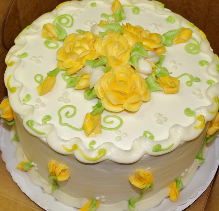 Happy yellow rose cake buttercream